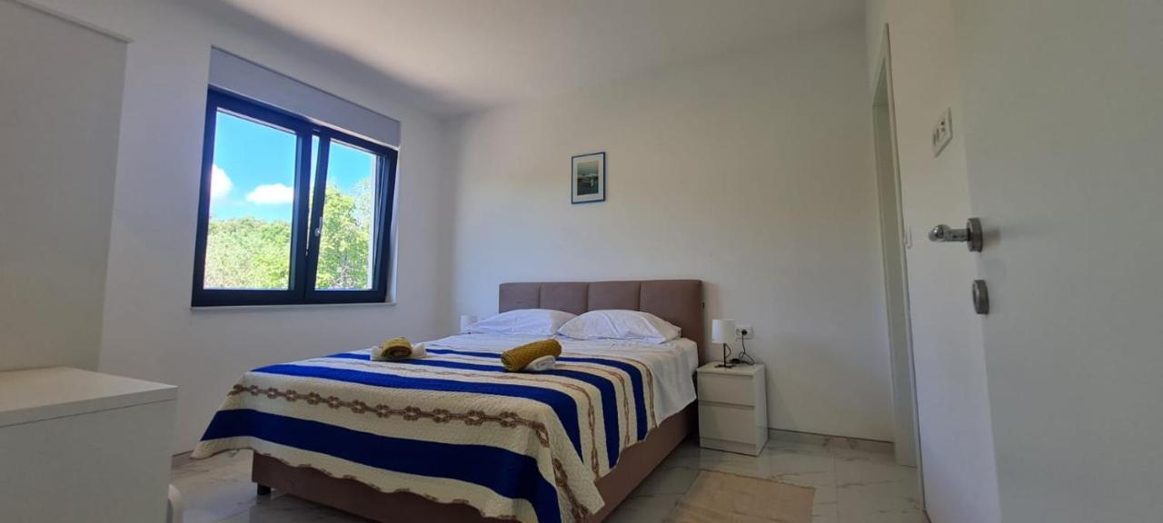 Apartmani Mariosa Vrbnik (Primorje-Gorski Kotar) Exterior foto